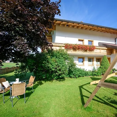 Appartement-gaestehaus Ursula フラッハウ