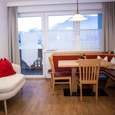 Appartement-gastehaus Ursula Flachau