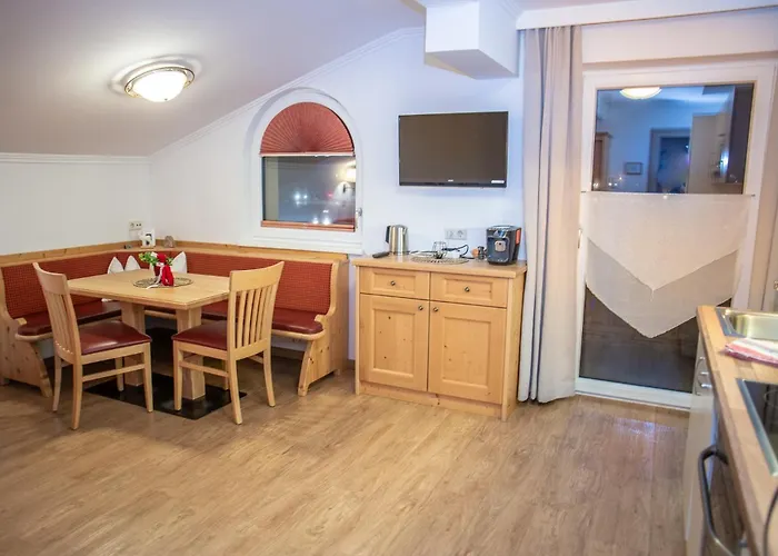 Appartement-gaestehaus Ursula Διαμέρισμα *